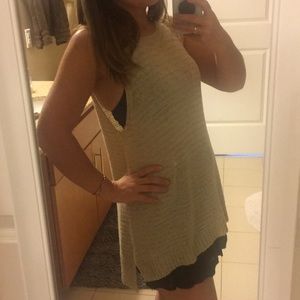 Merona knit neutral cream tank size L